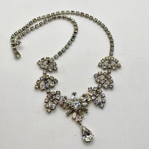 Vtg Austrian Crystal Necklace Floral Flower Design Choker Necklace 14”